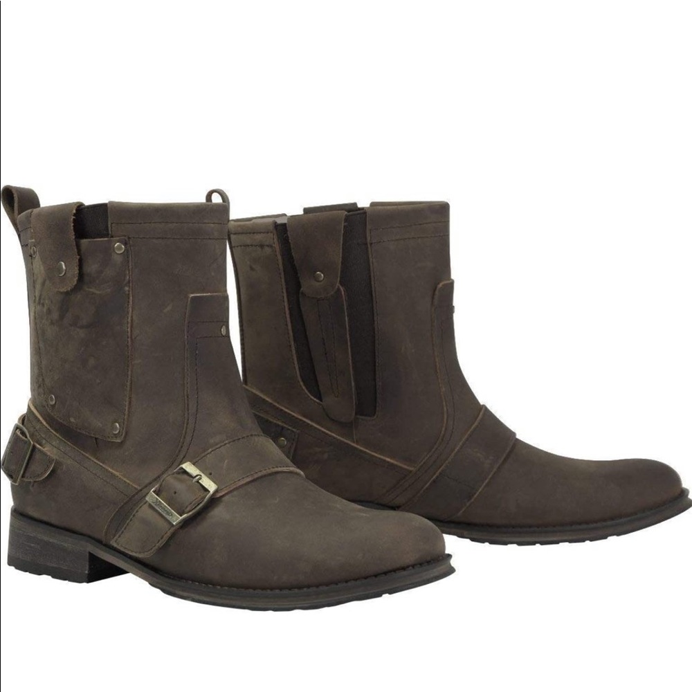 Men’s motorcycle boots by Xelement size 9.5